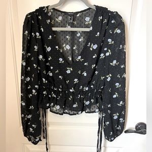 Forever 21 Black Floral Long-Sleeve Blouse - Size M